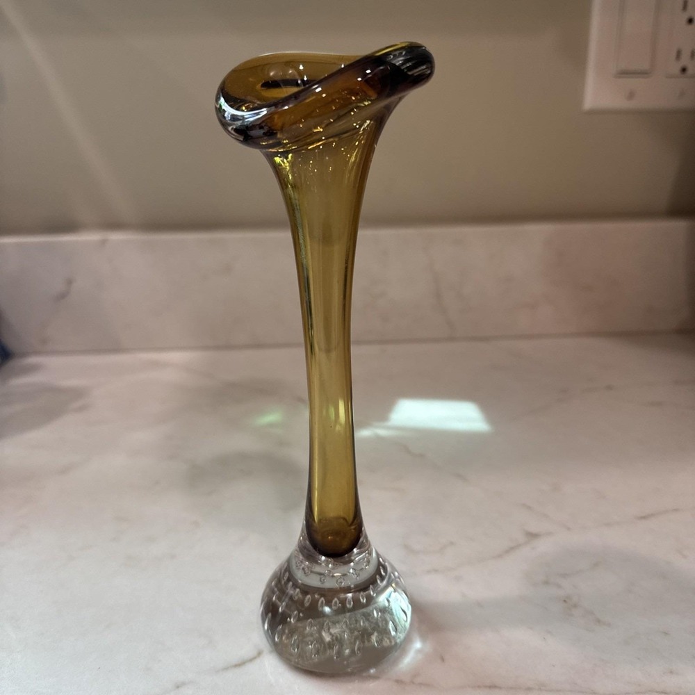 Vtg ASEDA Sweden MCM Yellow Art Glass Bud Vase Controlled Bubbles Base 8.5" MCM